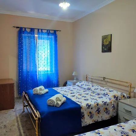 Apartment Sulla