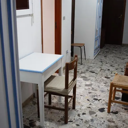 Sulla Apartment