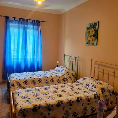 Sulla Apartment *