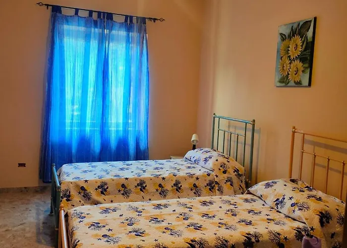 Sulla דירה בלמונטה קלברו